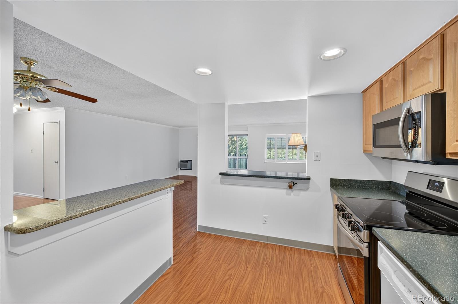 MLS Image #10 for 13691 e marina drive,aurora, Colorado