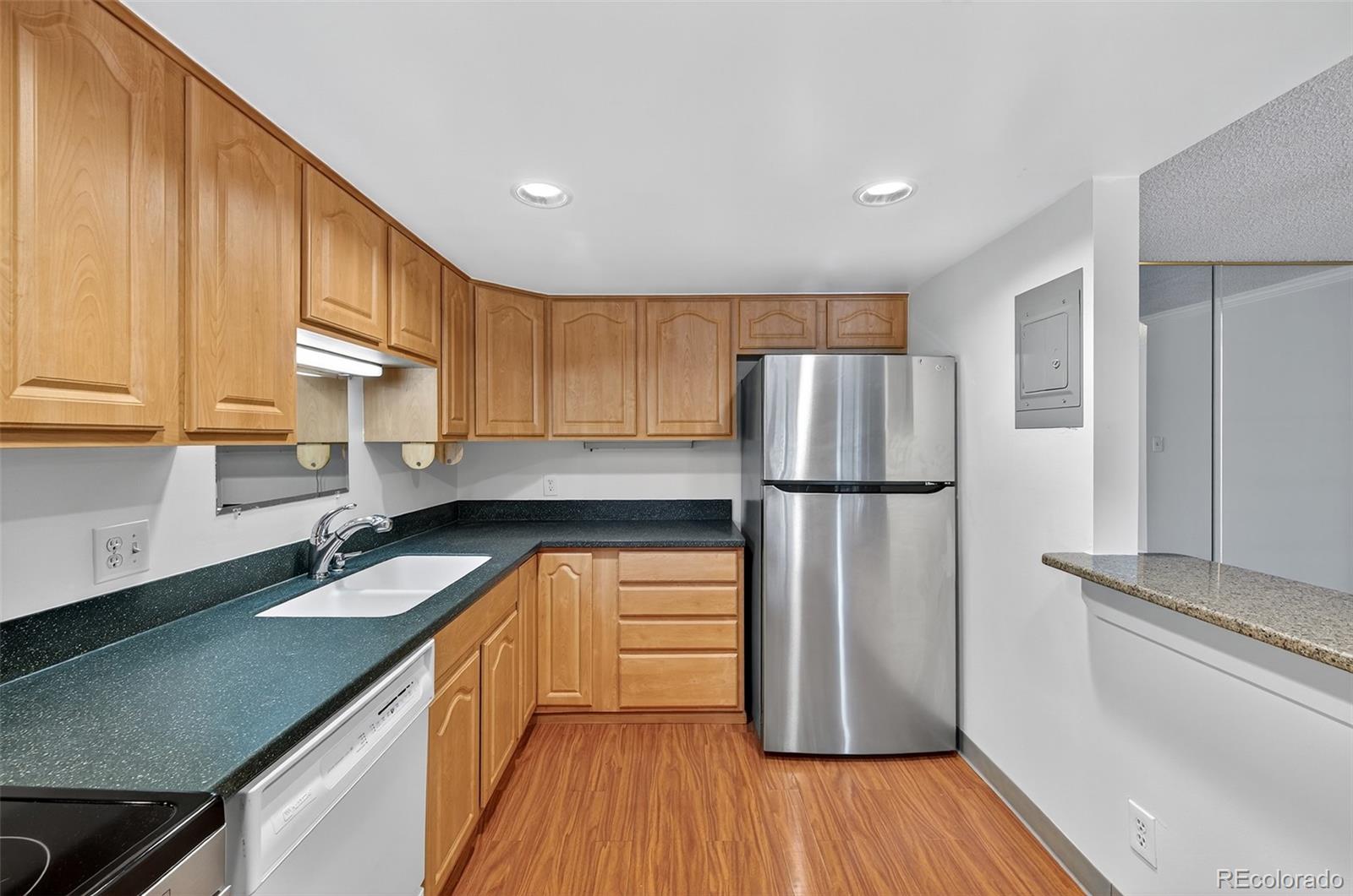 MLS Image #9 for 13691 e marina drive,aurora, Colorado