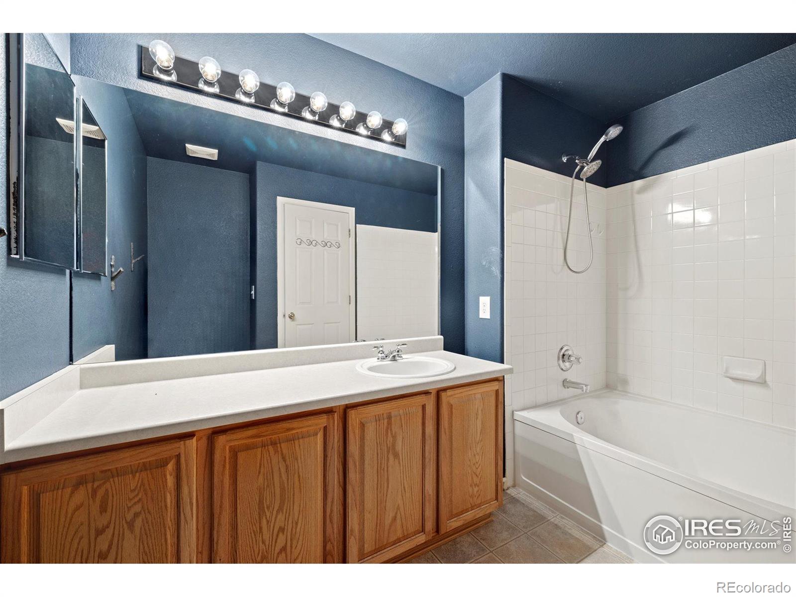 MLS Image #20 for 1208  monarch drive,longmont, Colorado