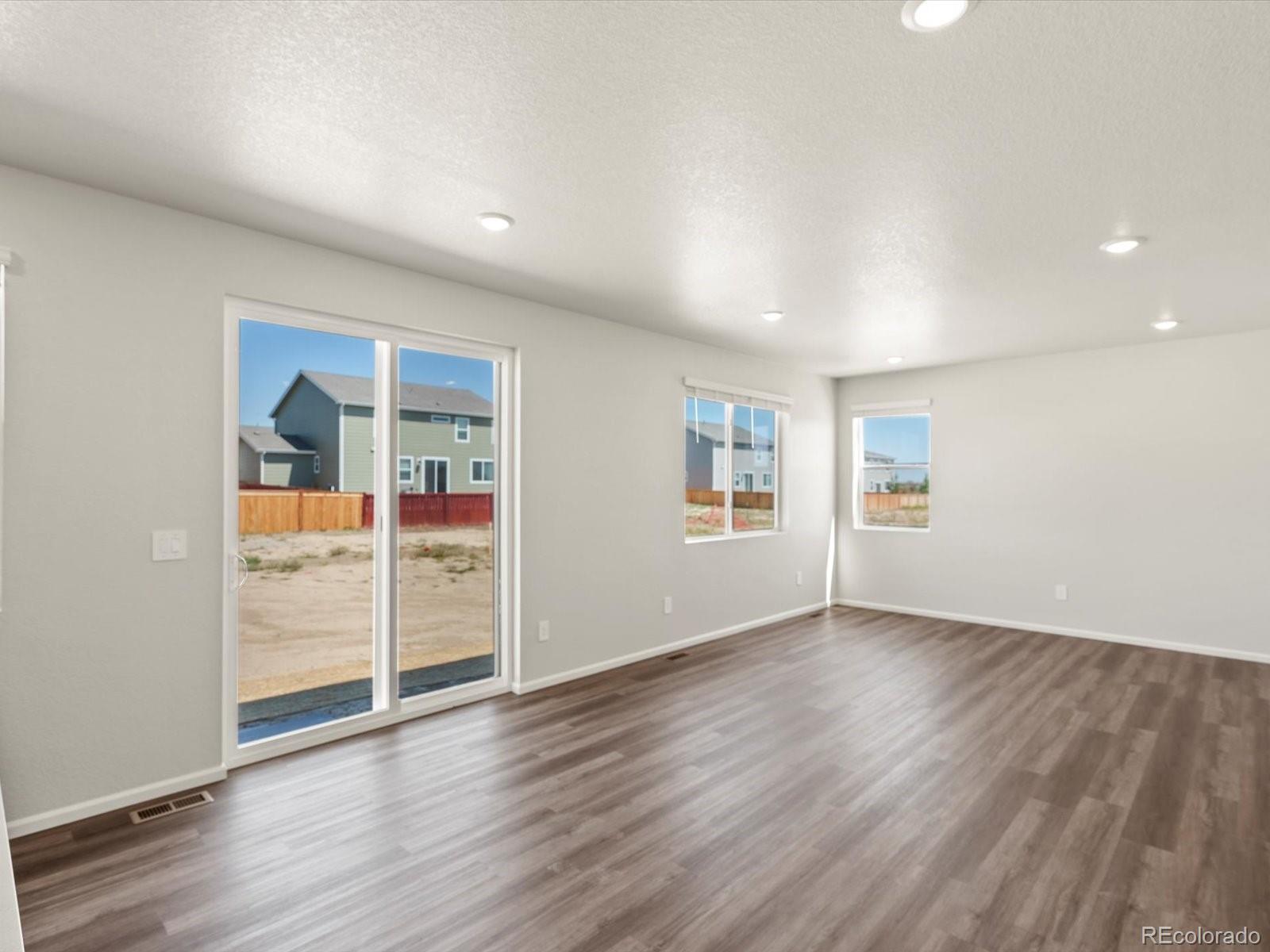 MLS Image #10 for 1129  thunder pass road,severance, Colorado
