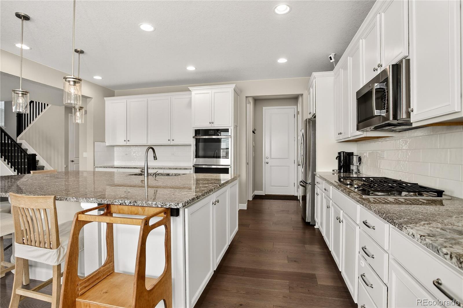 MLS Image #11 for 8923  animas river street,littleton, Colorado