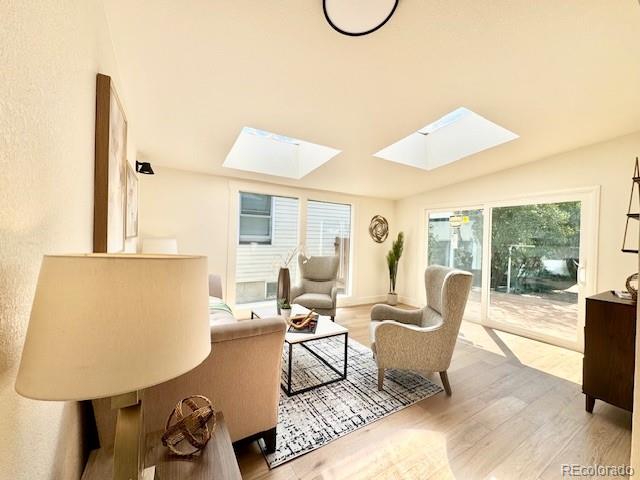 MLS Image #21 for 1411 s clermont street,denver, Colorado