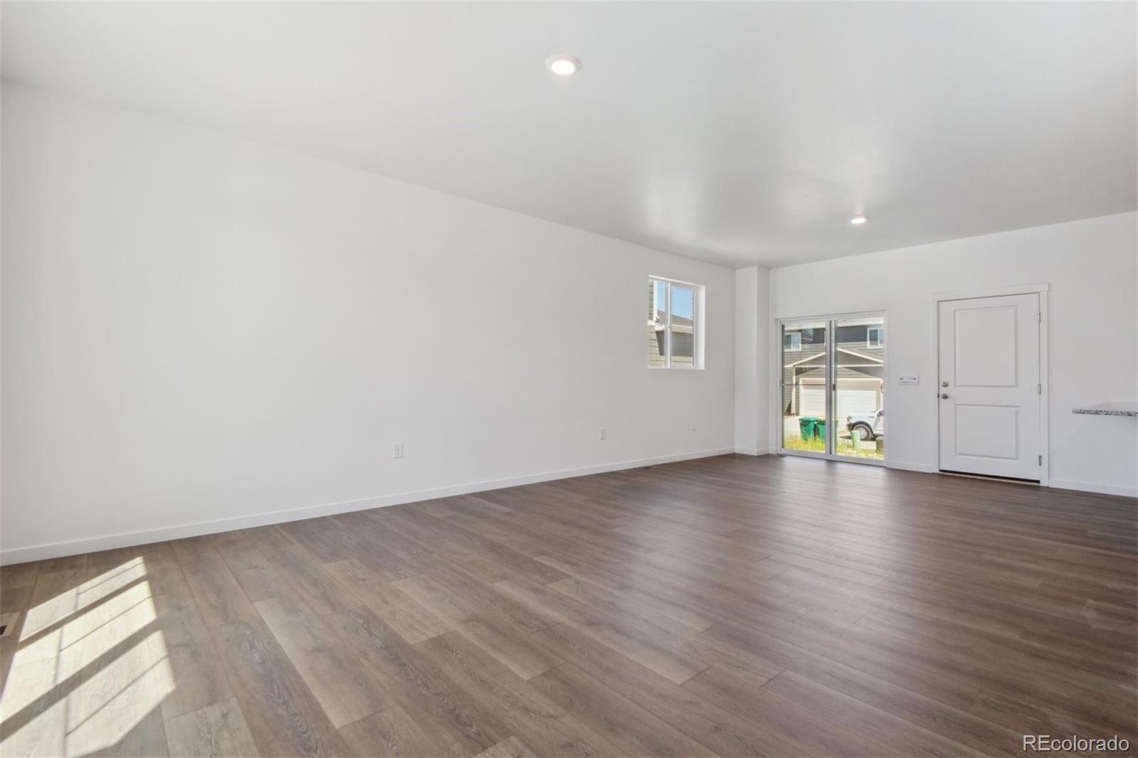MLS Image #2 for 28671 e 8th avenue,watkins, Colorado