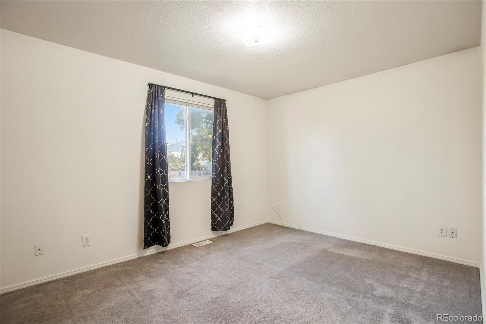 MLS Image #12 for 542 e 25th street road,greeley, Colorado
