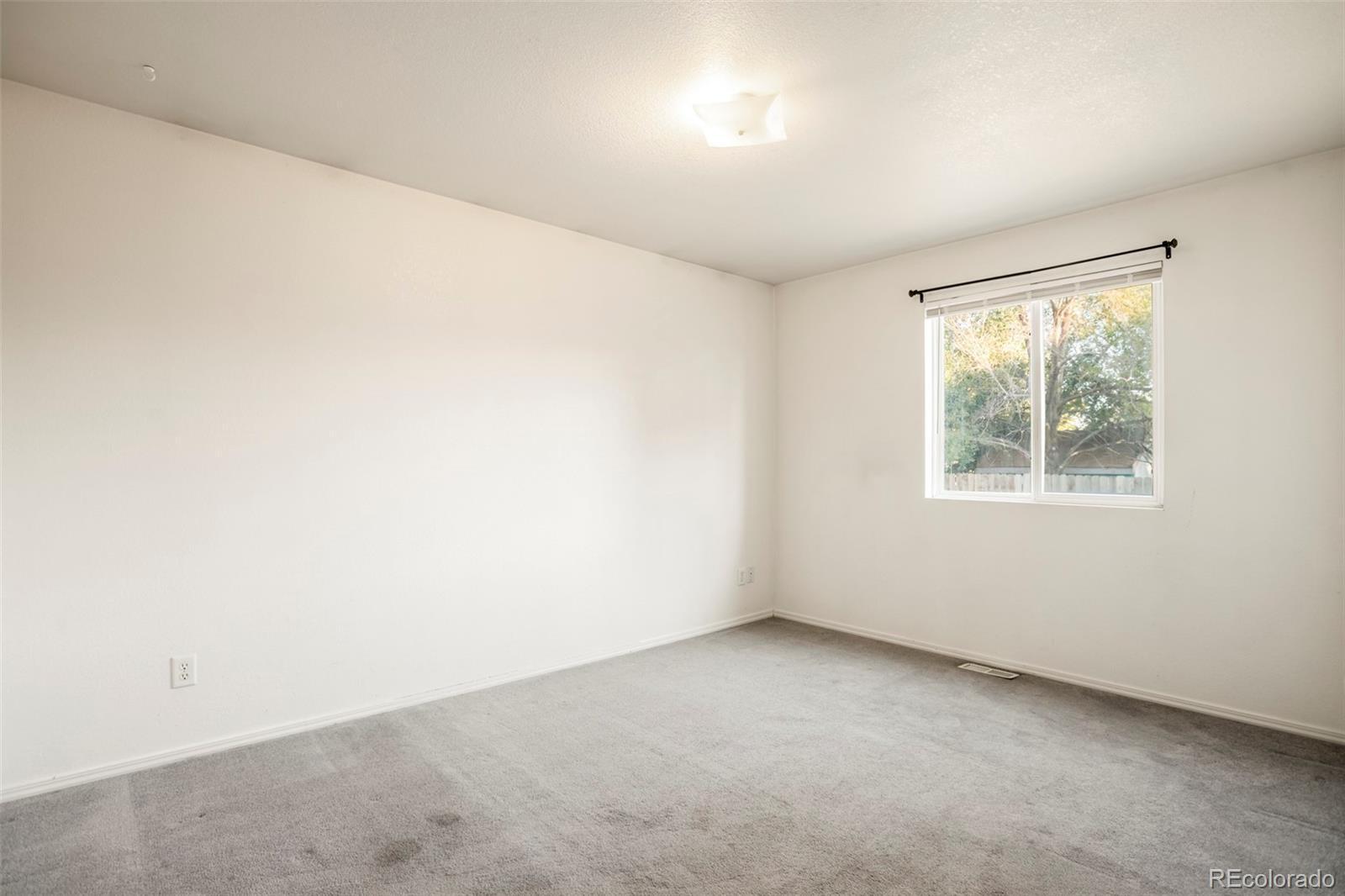 MLS Image #8 for 542 e 25th street road,greeley, Colorado