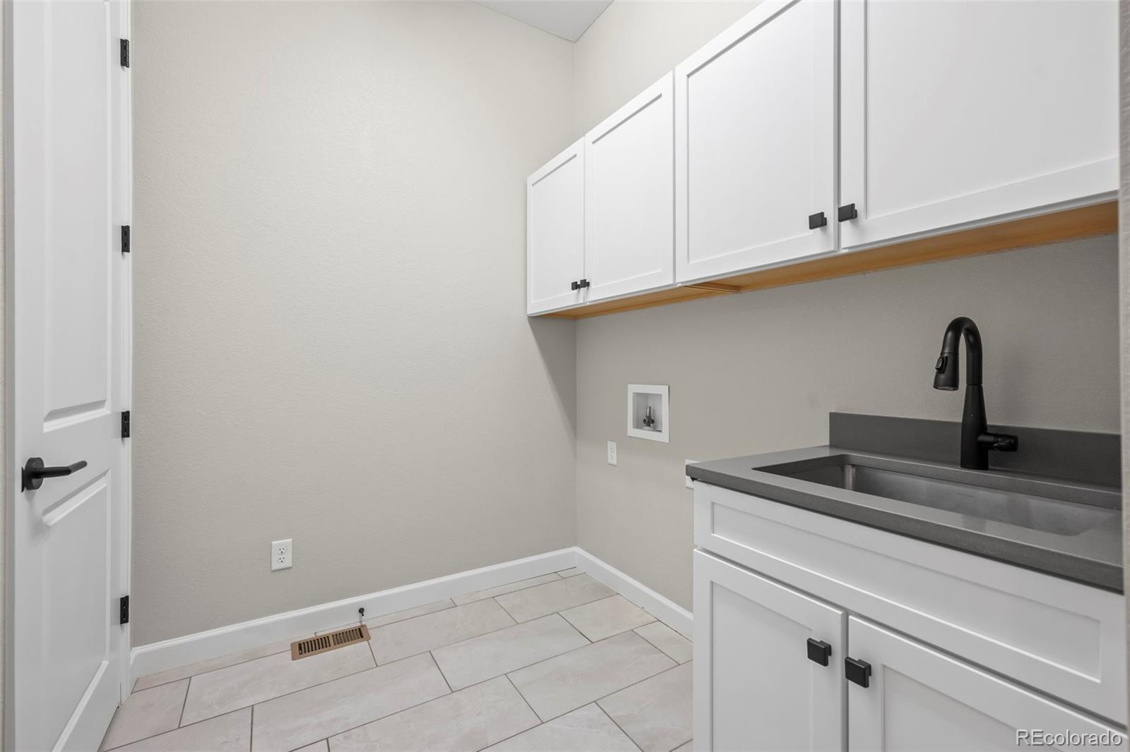 MLS Image #14 for 2751  keepsake way,castle rock, Colorado