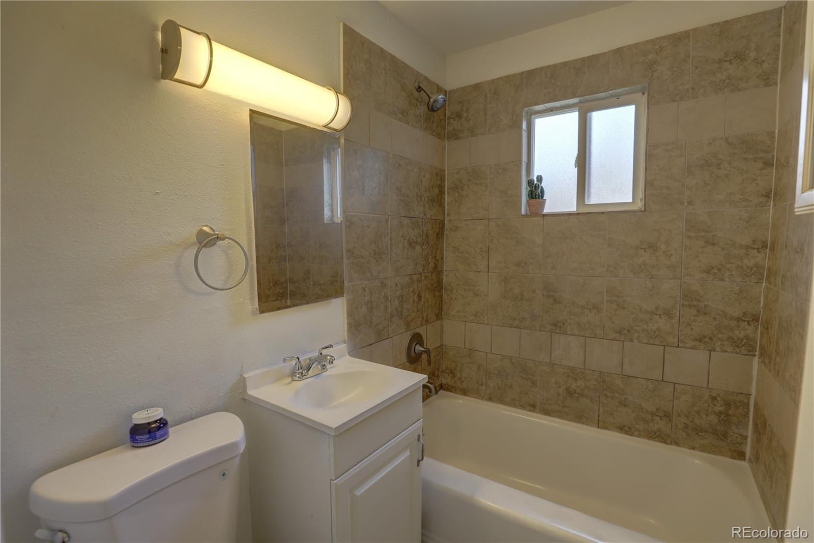 MLS Image #14 for 1741  joliet street,aurora, Colorado