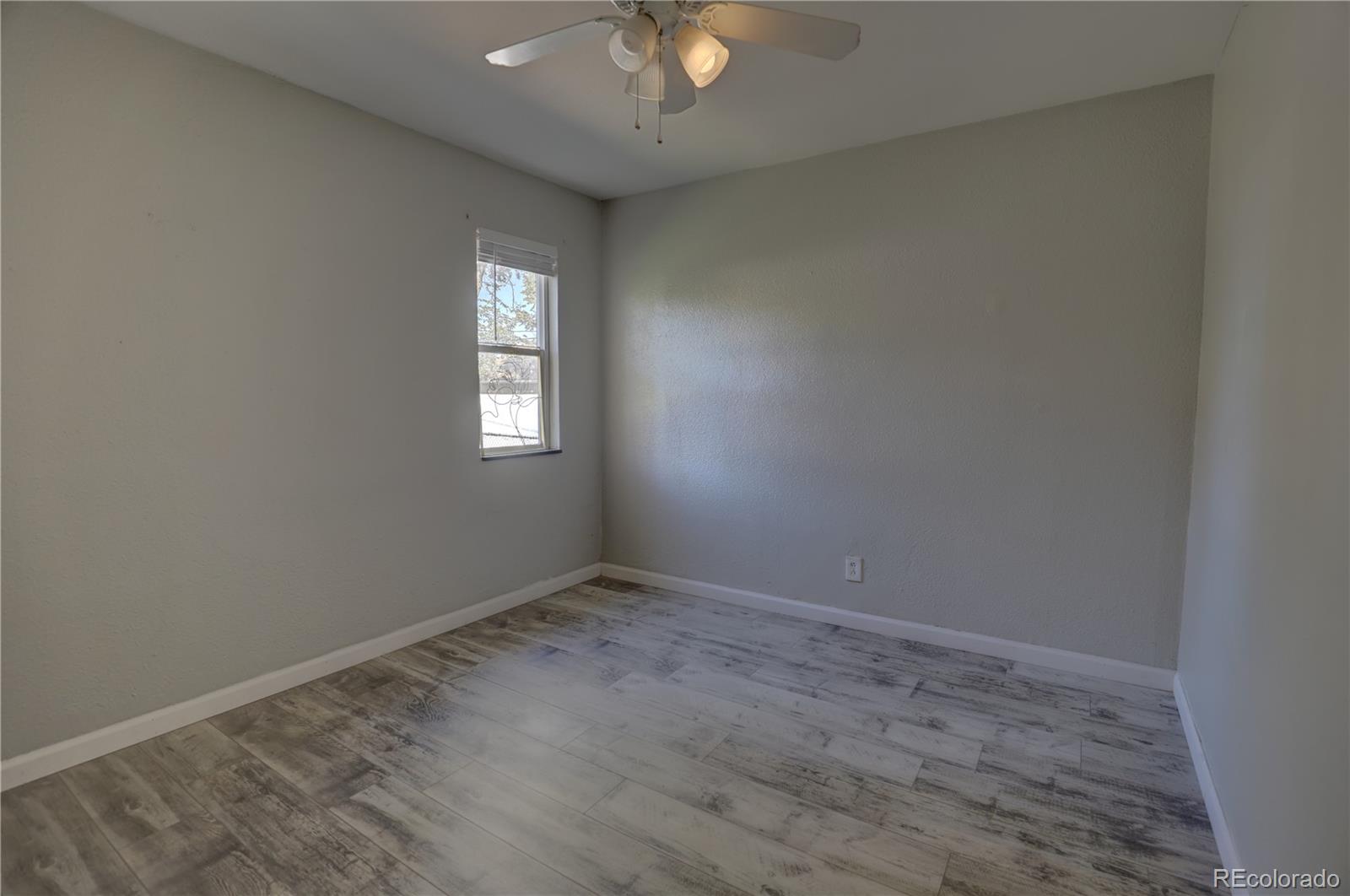MLS Image #15 for 1741  joliet street,aurora, Colorado