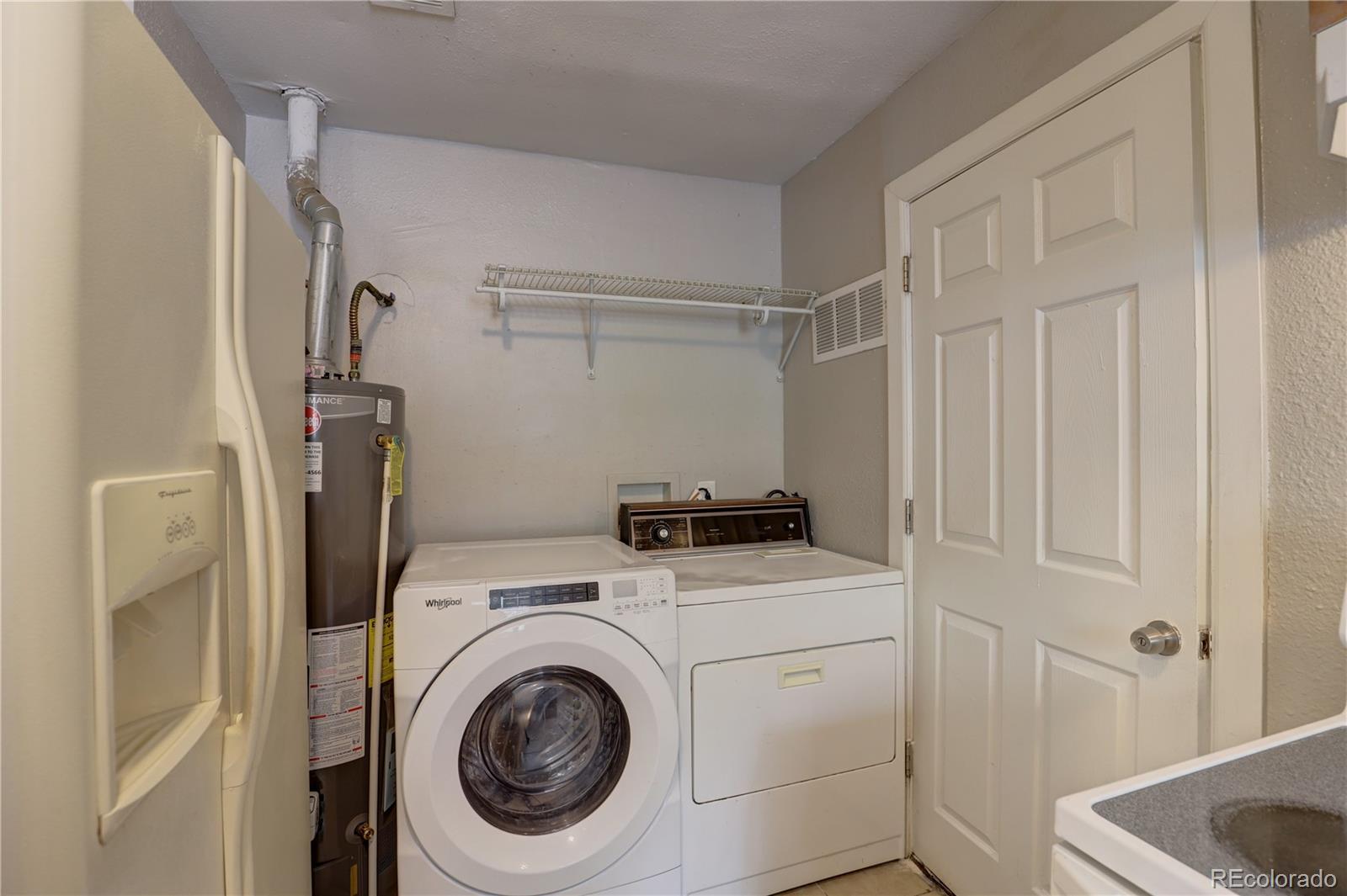 MLS Image #9 for 1741  joliet street,aurora, Colorado
