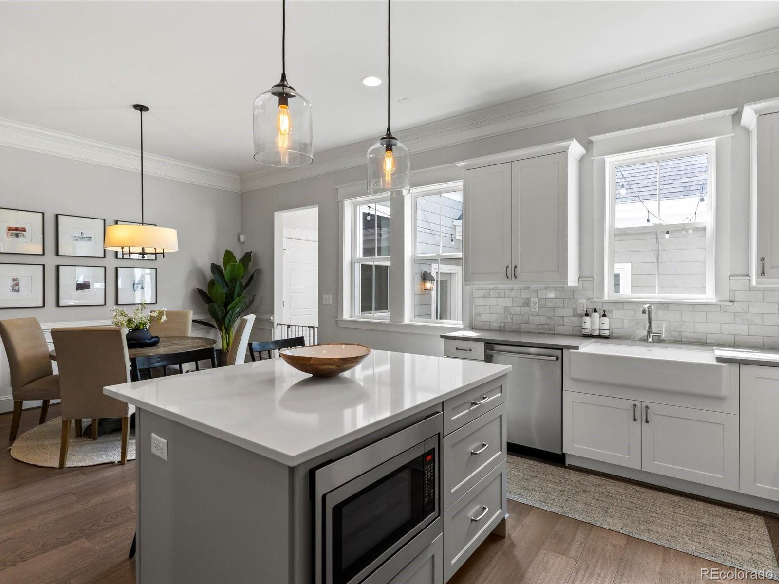 MLS Image #10 for 10322 e 58th avenue ,denver, Colorado