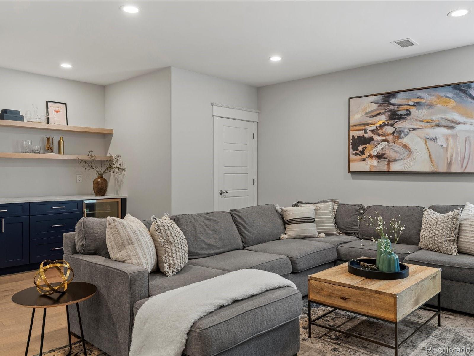 MLS Image #35 for 10322 e 58th avenue ,denver, Colorado