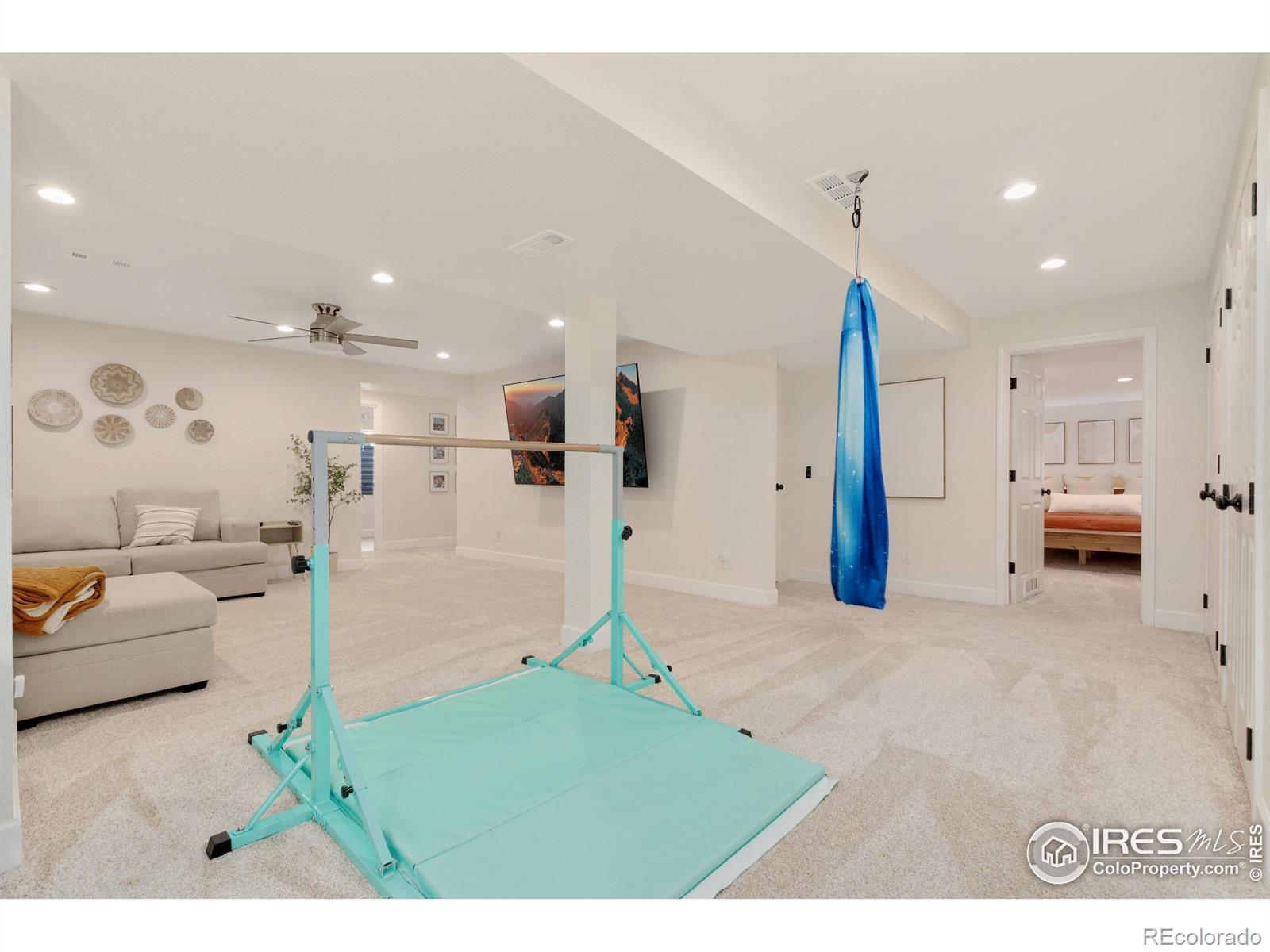 MLS Image #19 for 2127  andrews street,fort collins, Colorado