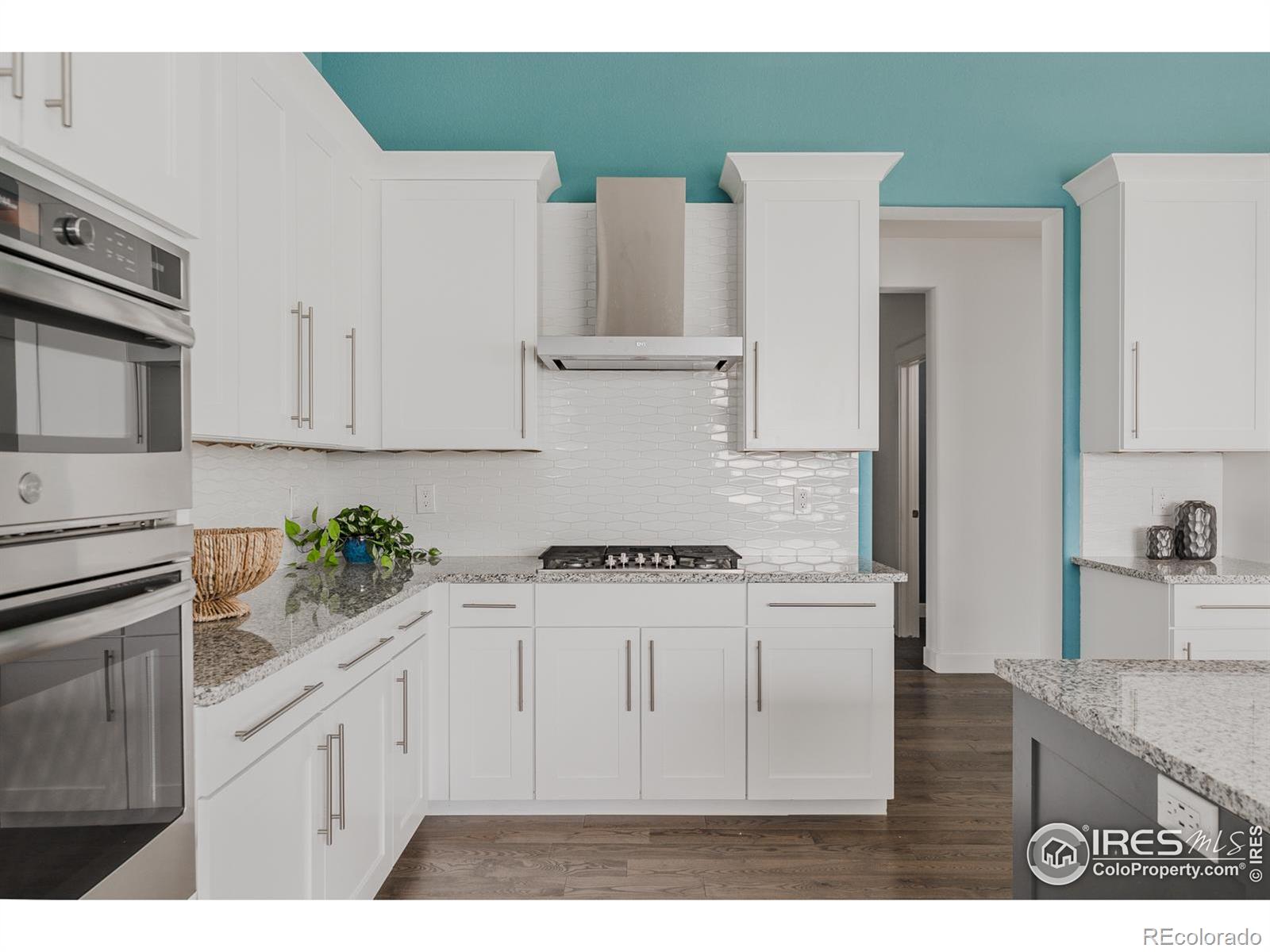 MLS Image #6 for 17891 w 77th drive,arvada, Colorado