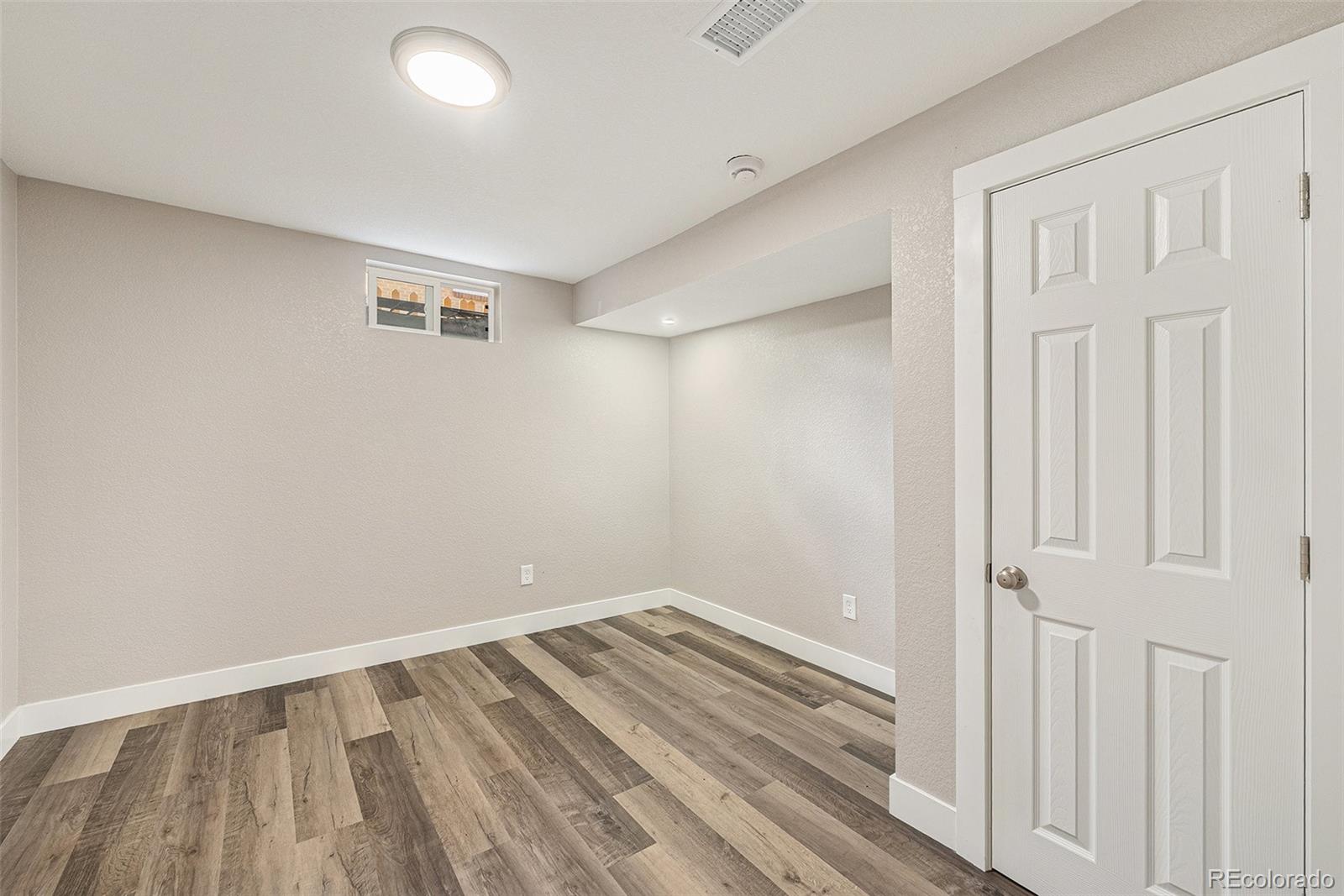 MLS Image #19 for 7000  avrum drive,denver, Colorado