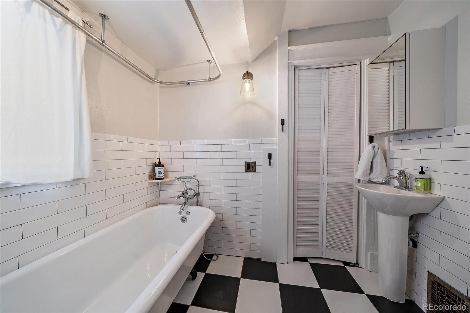 MLS Image #14 for 3639  eliot street,denver, Colorado