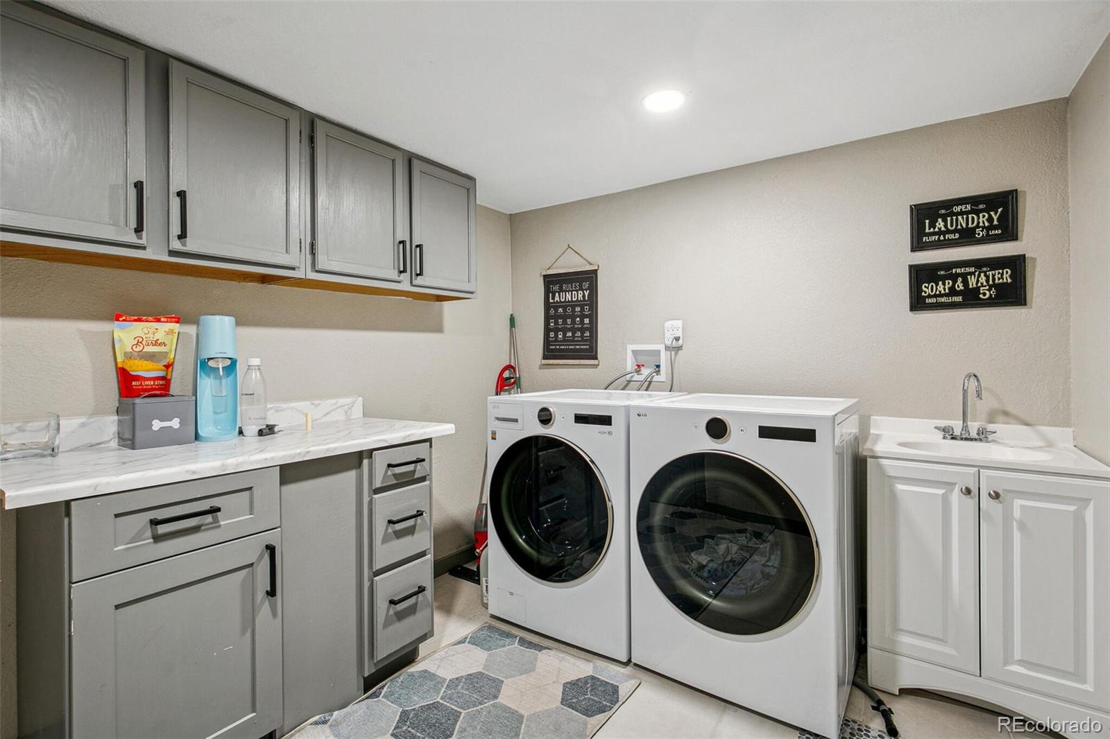 MLS Image #17 for 1760 s monroe street,denver, Colorado