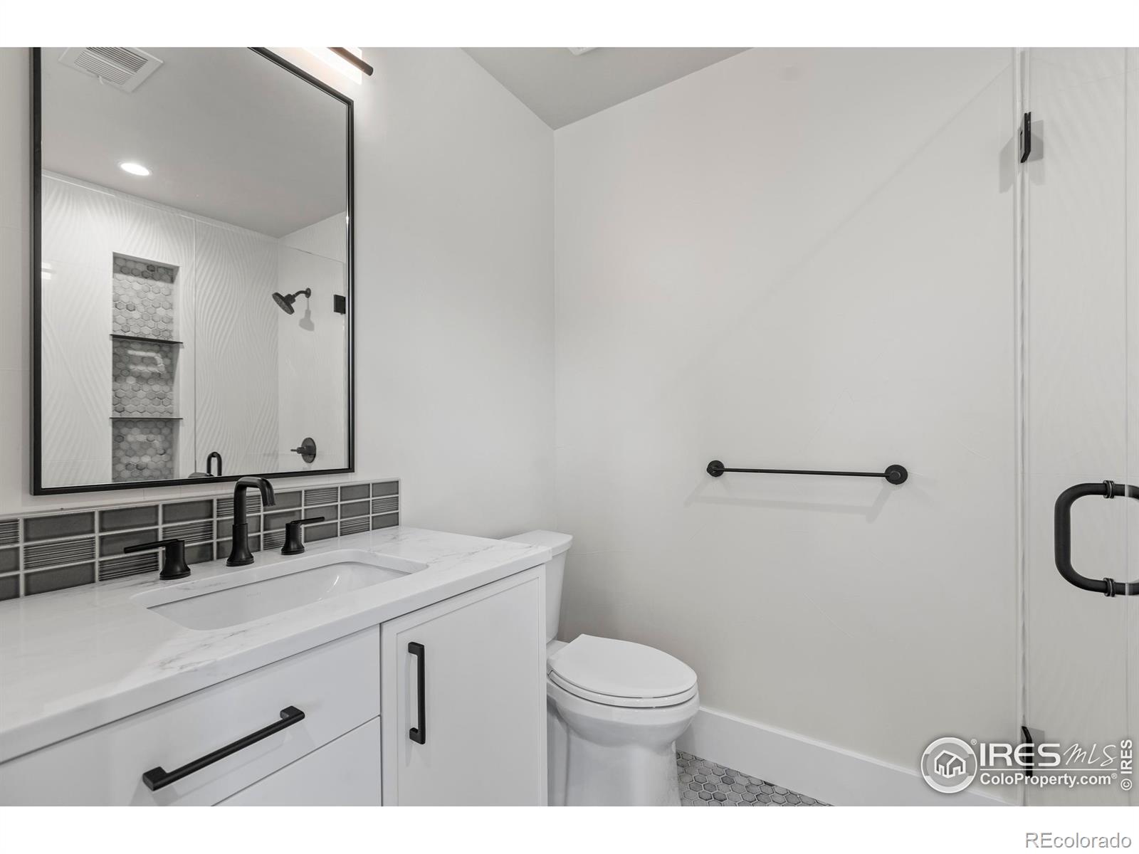 MLS Image #38 for 2668  big creek court,berthoud, Colorado