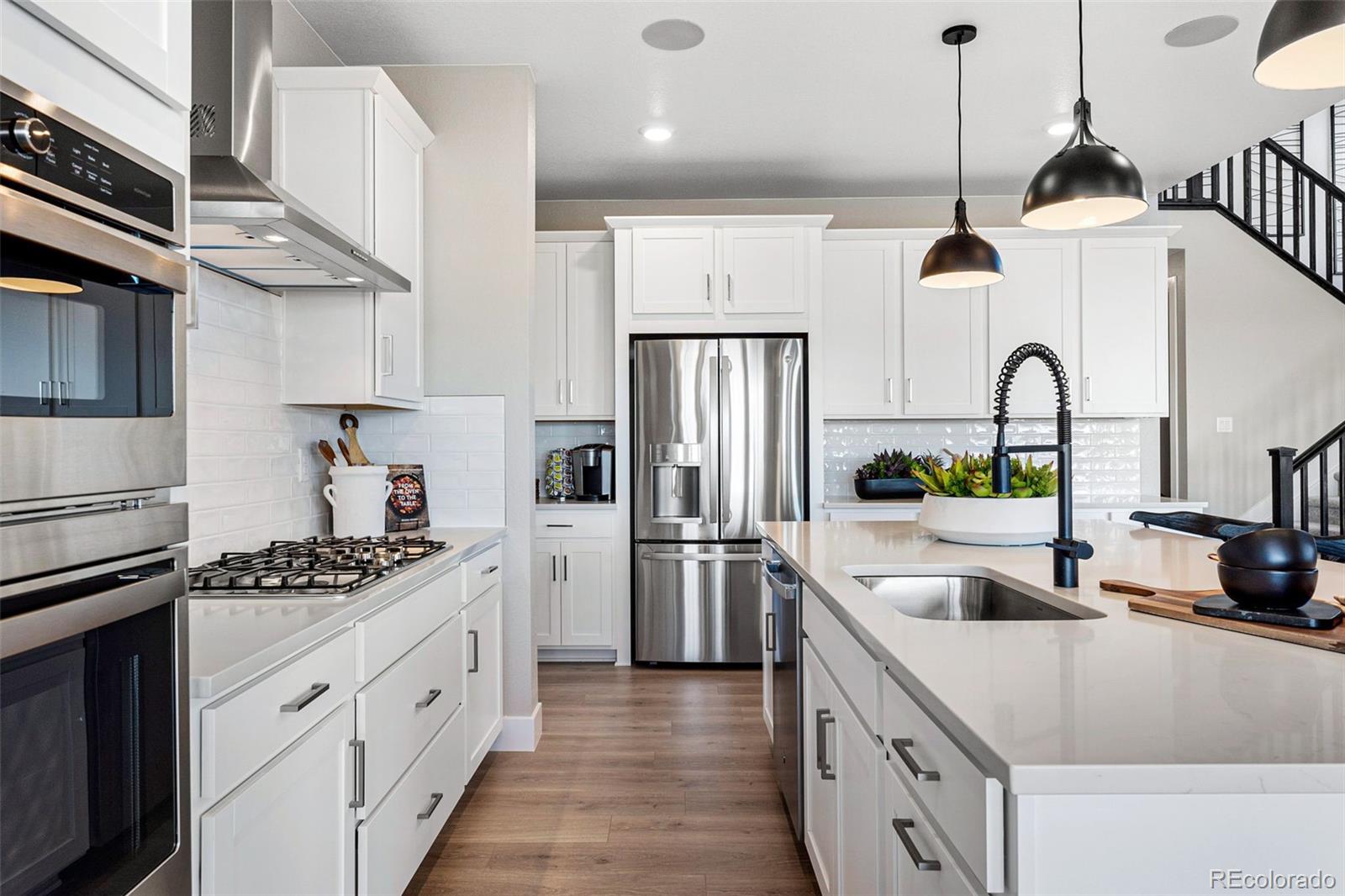 MLS Image #13 for 24191 e 32nd place,aurora, Colorado
