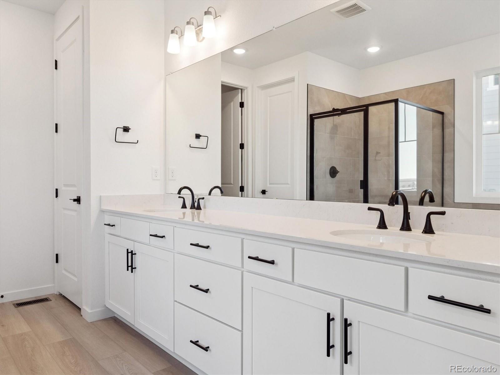 MLS Image #14 for 25161 e evans drive,aurora, Colorado