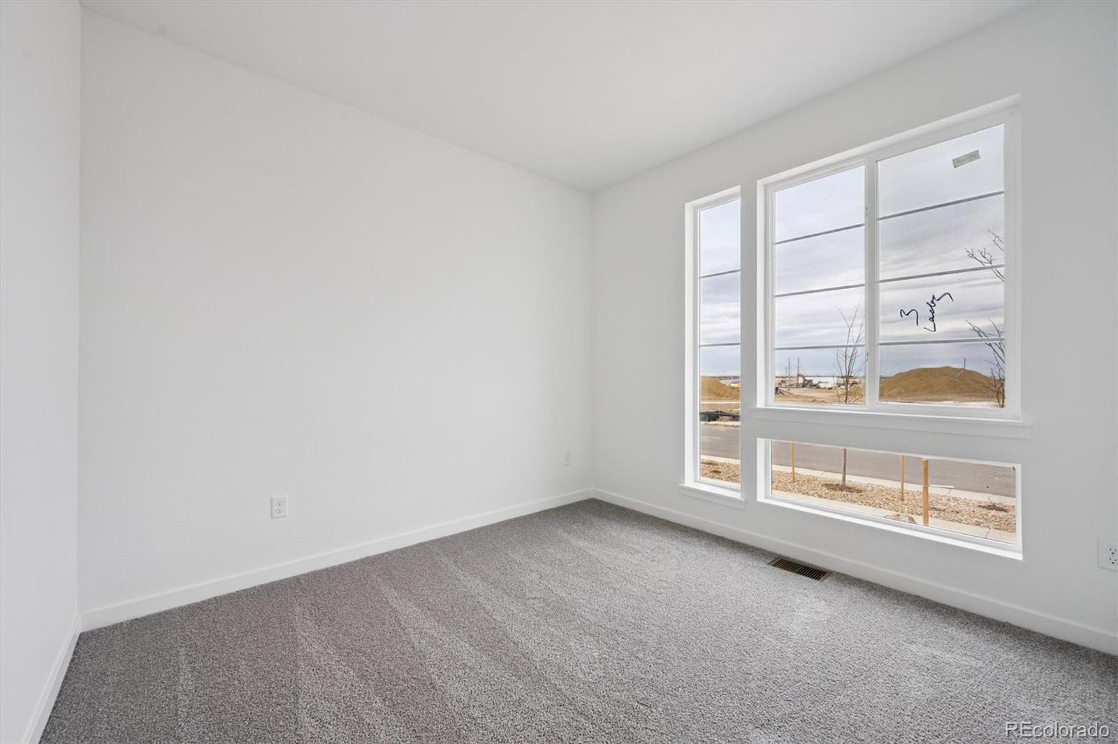 MLS Image #2 for 25000 e pacific avenue,aurora, Colorado