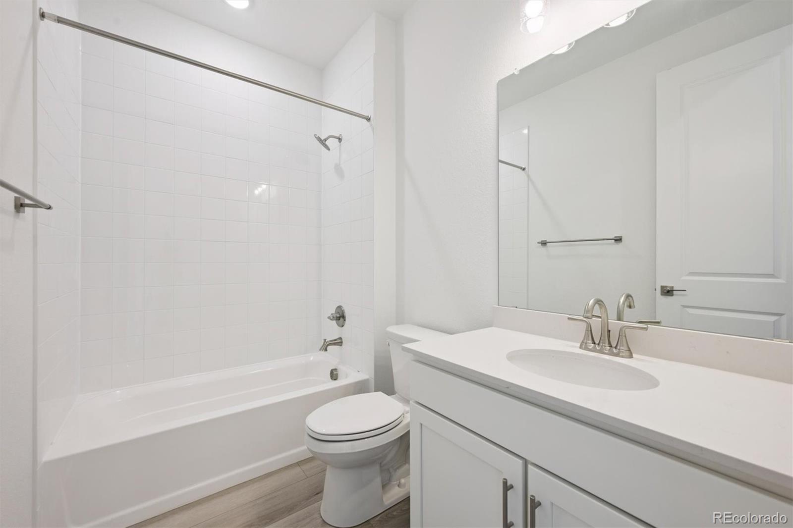 MLS Image #4 for 25000 e pacific avenue,aurora, Colorado