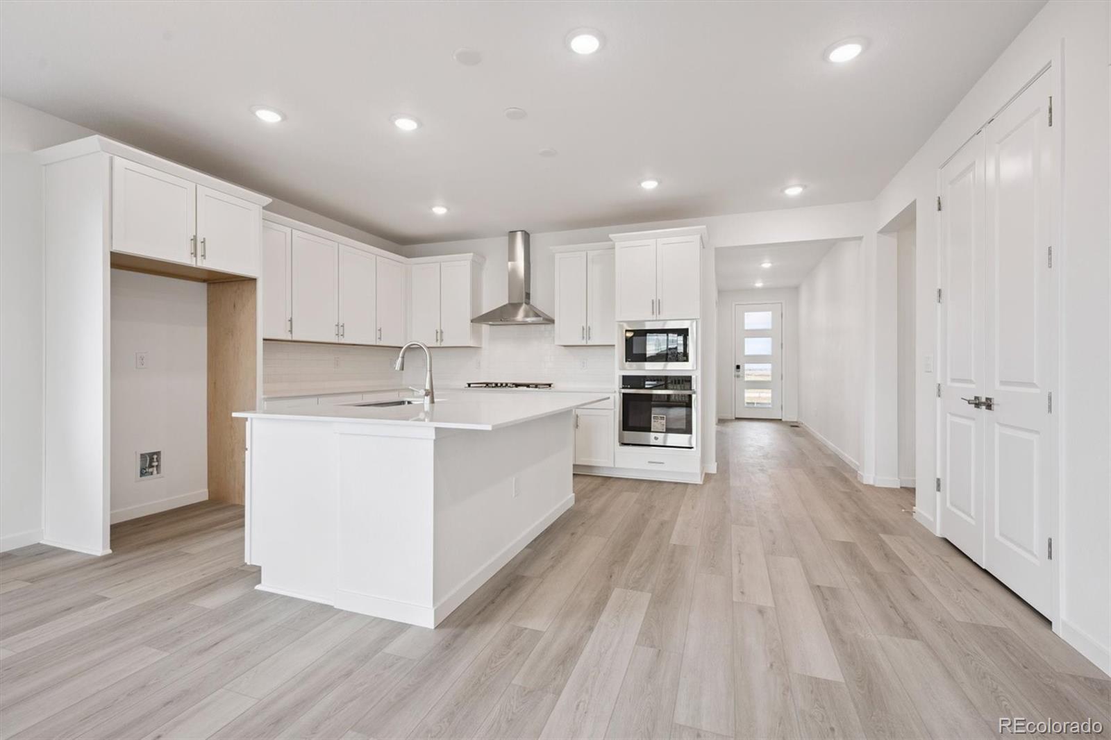 MLS Image #8 for 25000 e pacific avenue,aurora, Colorado