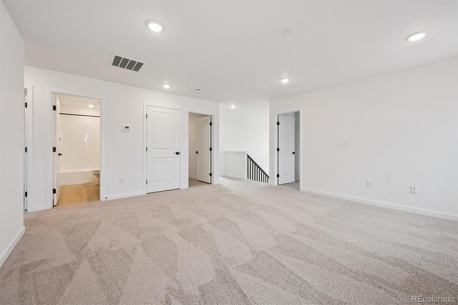 MLS Image #11 for 25020 e pacific avenue,aurora, Colorado