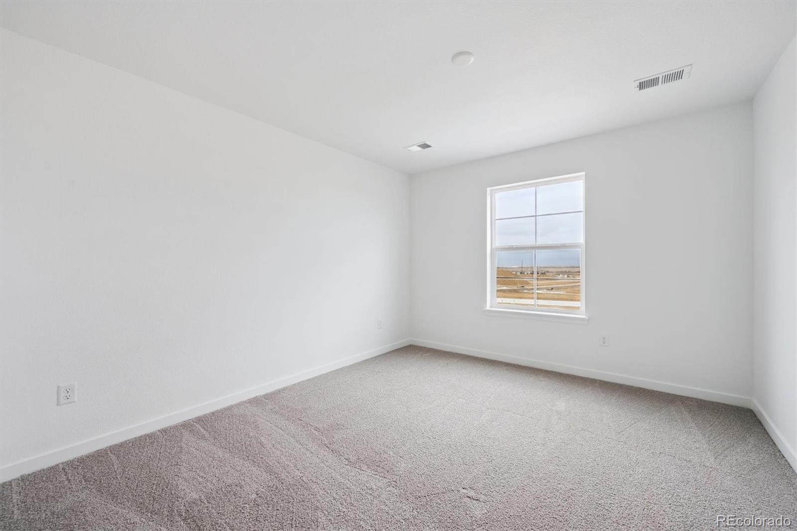 MLS Image #15 for 25020 e pacific avenue,aurora, Colorado
