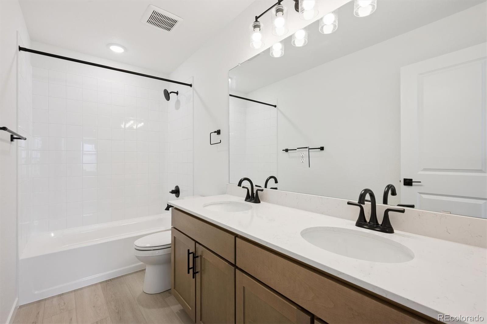 MLS Image #17 for 25020 e pacific avenue,aurora, Colorado