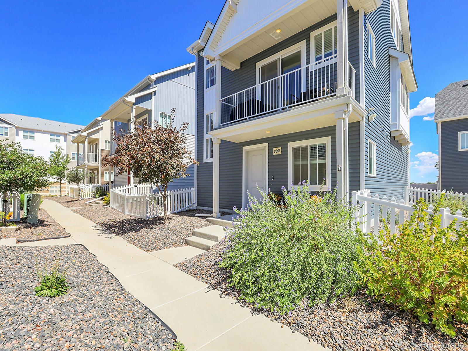 MLS Image #1 for 17869 e 54th avenue,denver, Colorado