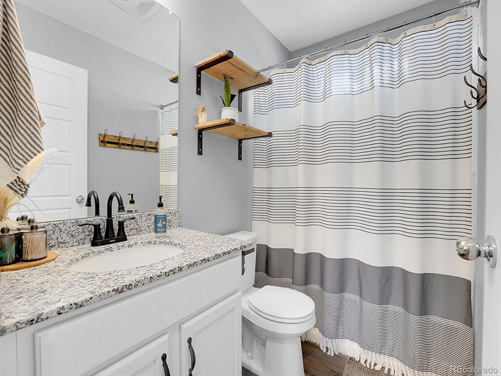 MLS Image #25 for 17869 e 54th avenue,denver, Colorado