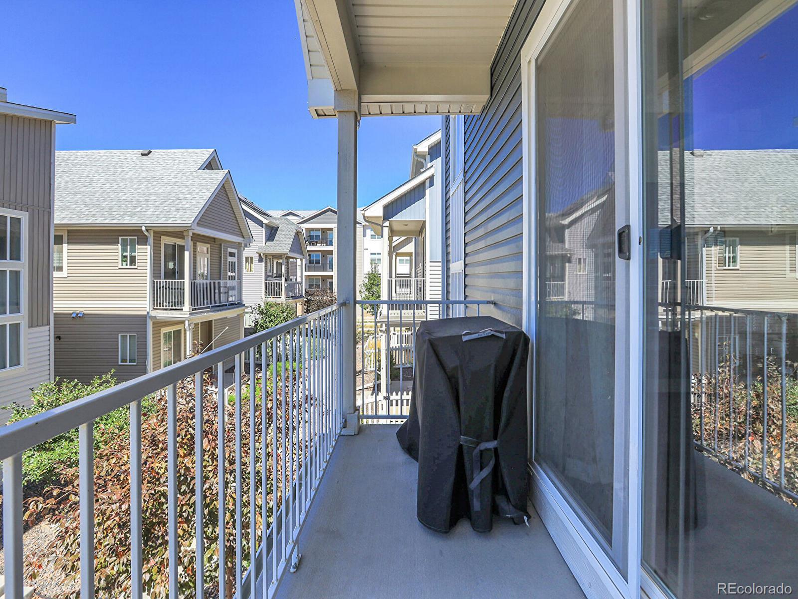 MLS Image #27 for 17869 e 54th avenue,denver, Colorado