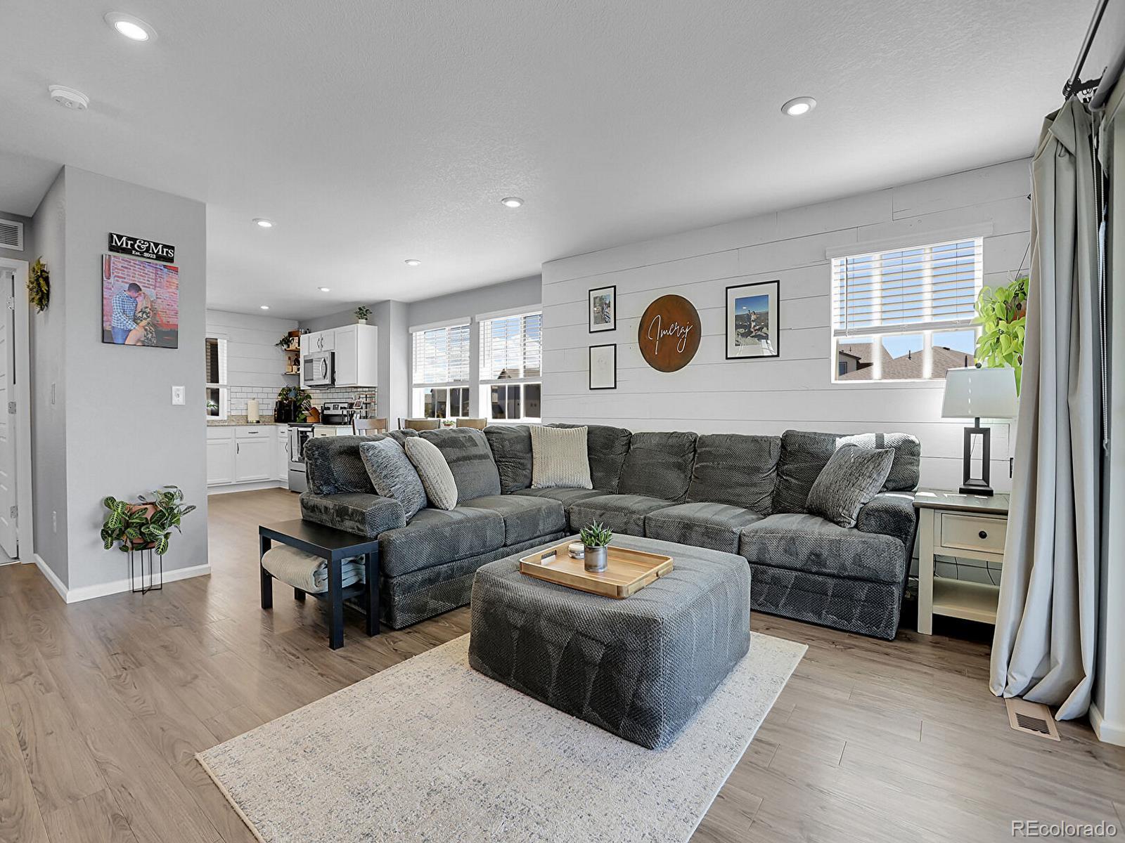 MLS Image #3 for 17869 e 54th avenue,denver, Colorado