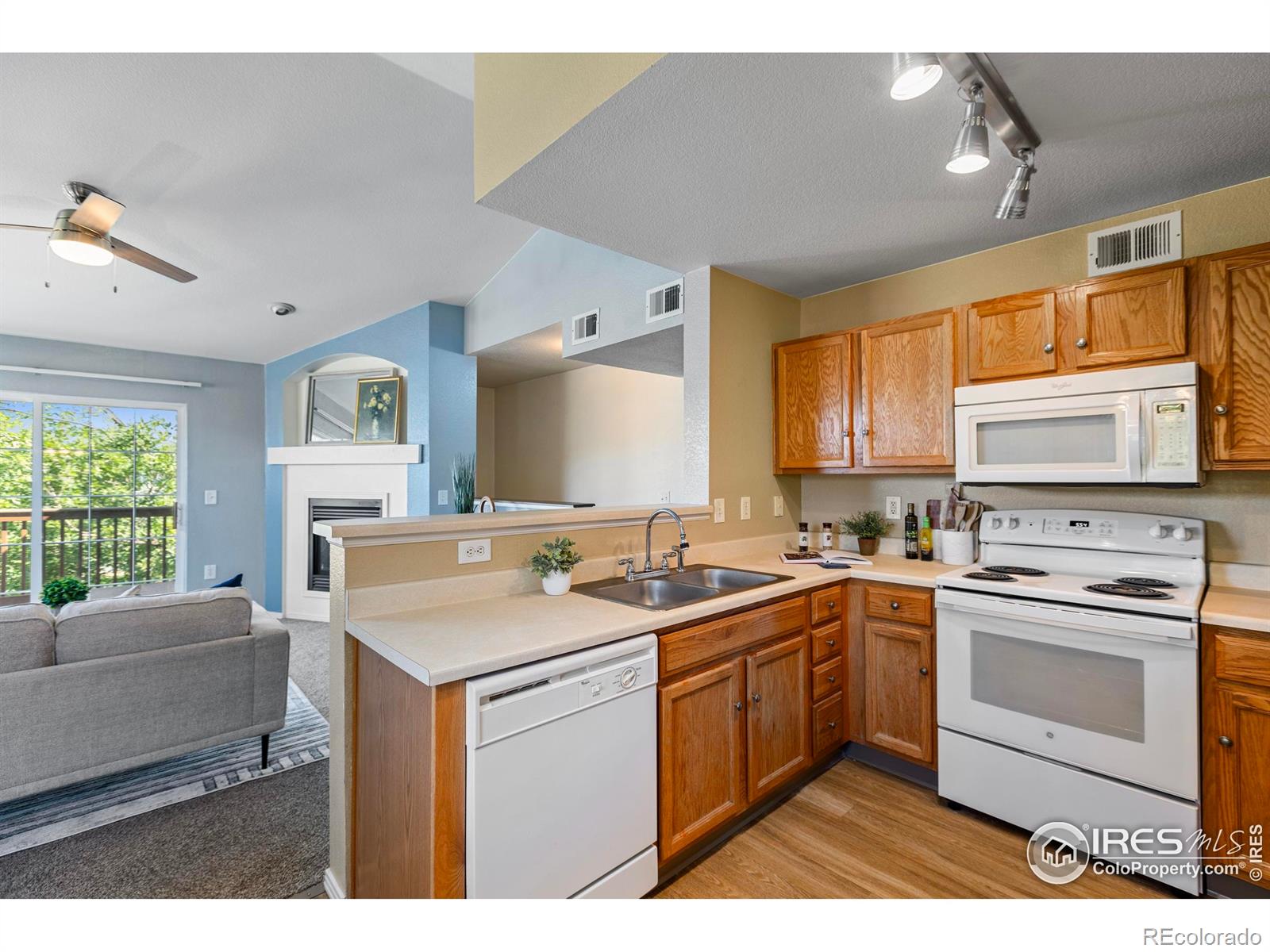 MLS Image #13 for 3002 w elizabeth street,fort collins, Colorado