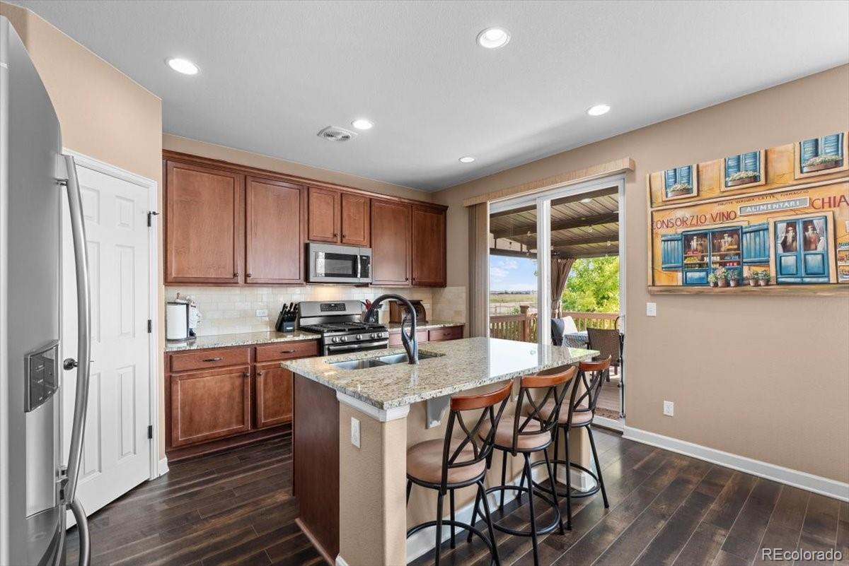 MLS Image #3 for 11156  telluride court,commerce city, Colorado