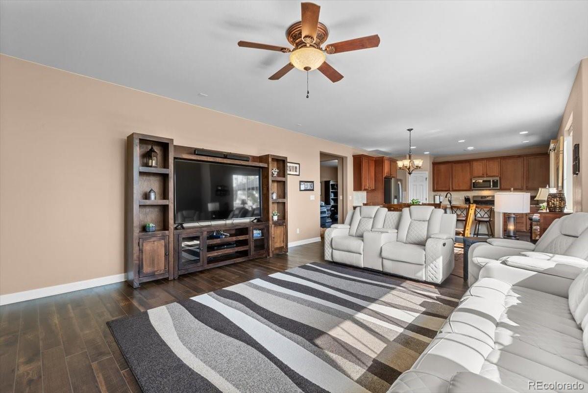 MLS Image #7 for 11156  telluride court,commerce city, Colorado