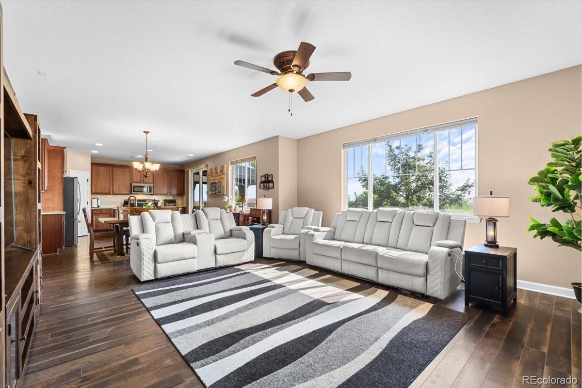 MLS Image #8 for 11156  telluride court,commerce city, Colorado