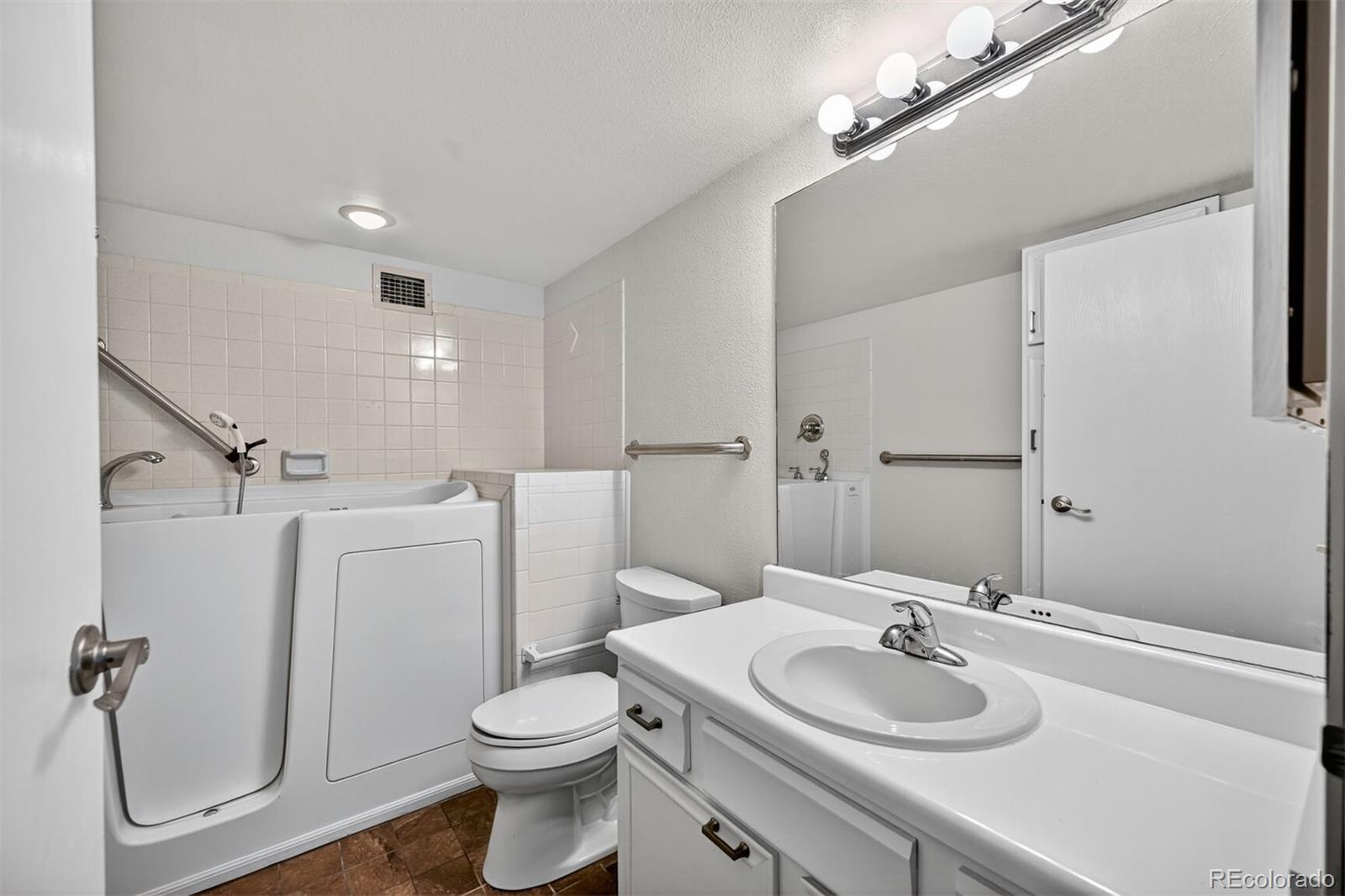 MLS Image #14 for 14050 e linvale place 407,aurora, Colorado