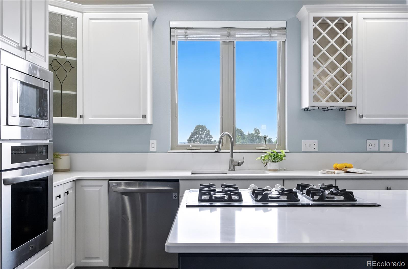MLS Image #15 for 7092  secrest court,arvada, Colorado