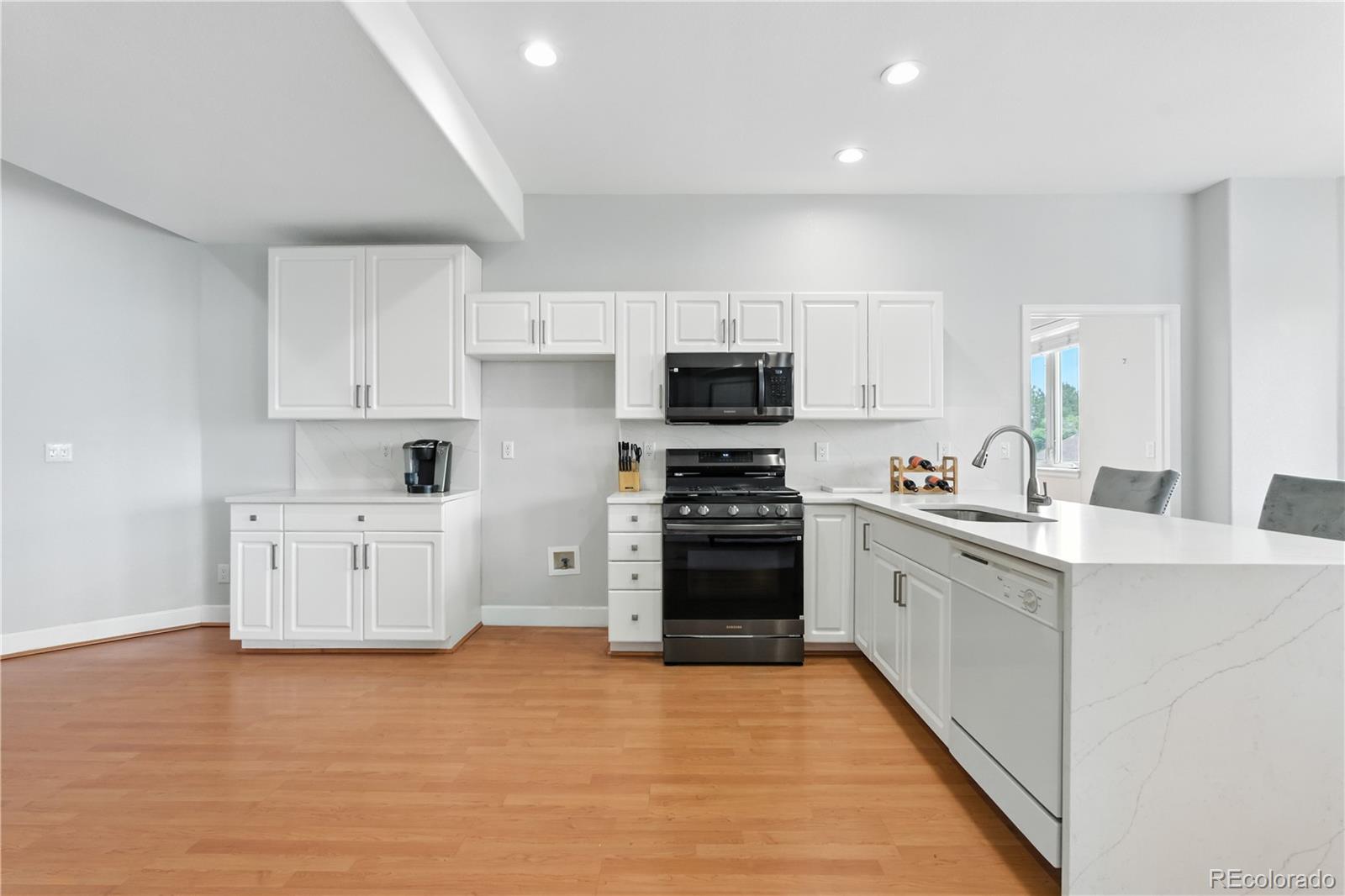 MLS Image #36 for 7092  secrest court,arvada, Colorado
