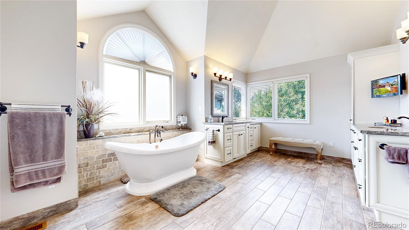 MLS Image #18 for 6414 e stanford avenue,cherry hills village, Colorado