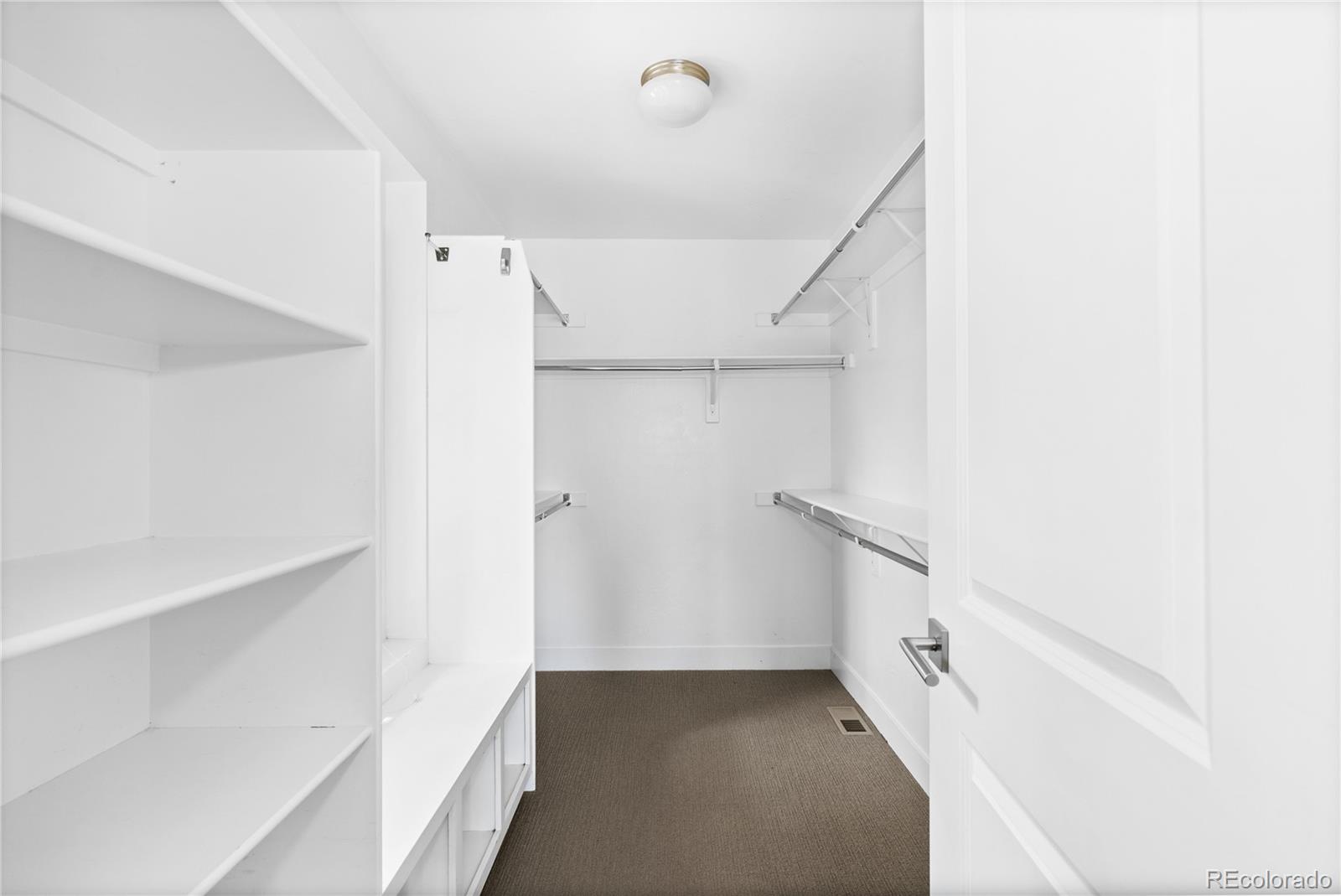 MLS Image #23 for 1992 s grant street,denver, Colorado