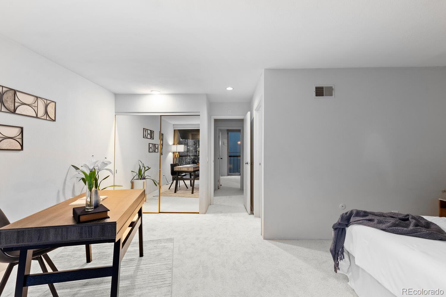 MLS Image #28 for 960 n pennsylvania street 16,denver, Colorado