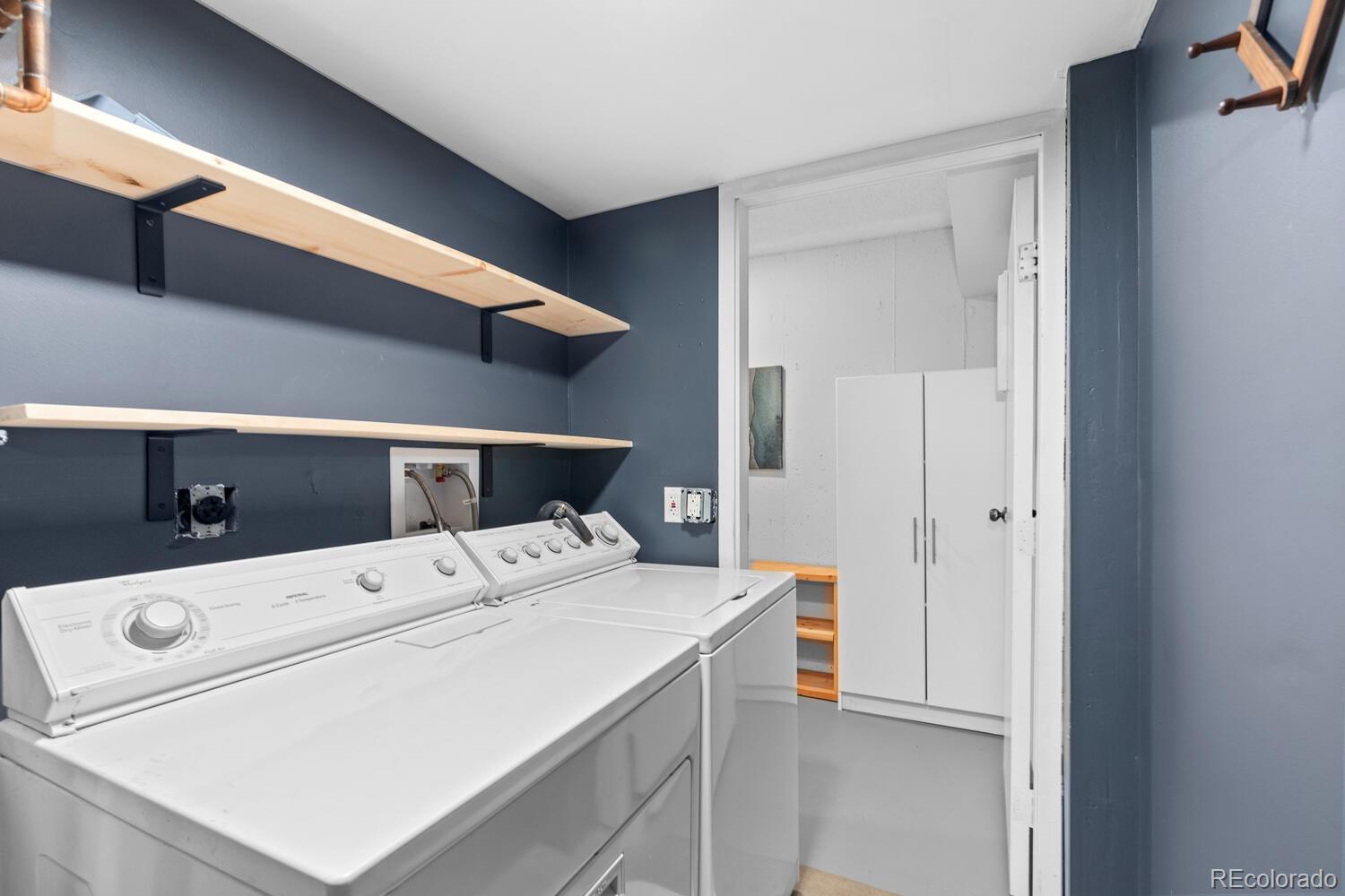 MLS Image #37 for 960 n pennsylvania street 16,denver, Colorado