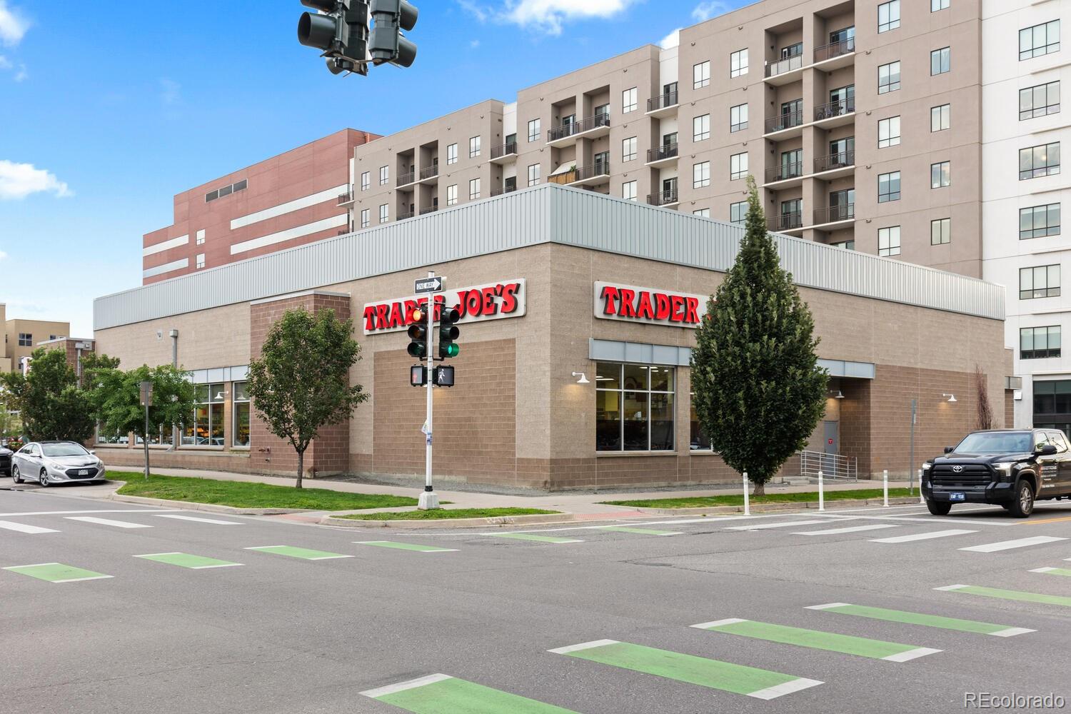 MLS Image #44 for 960 n pennsylvania street 16,denver, Colorado