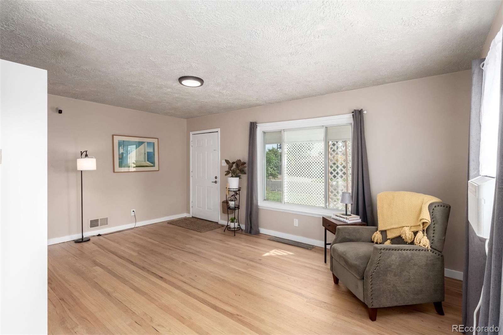 MLS Image #7 for 405  wolff street,denver, Colorado