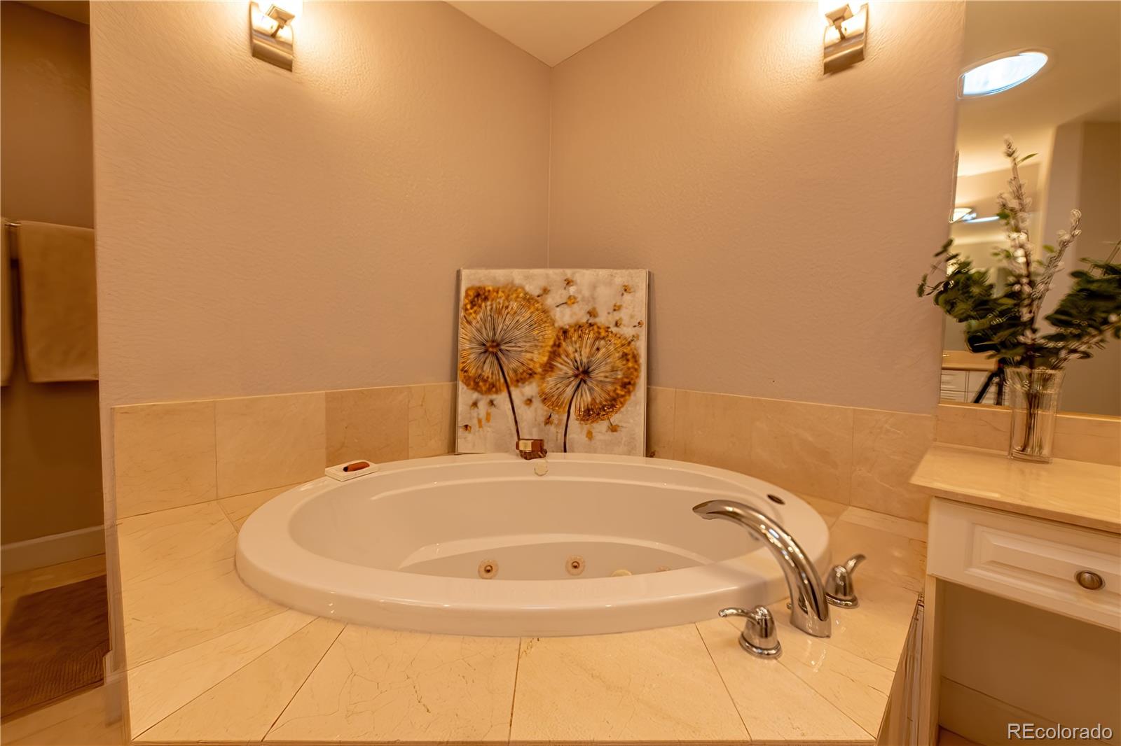 MLS Image #15 for 566  josephine street,denver, Colorado