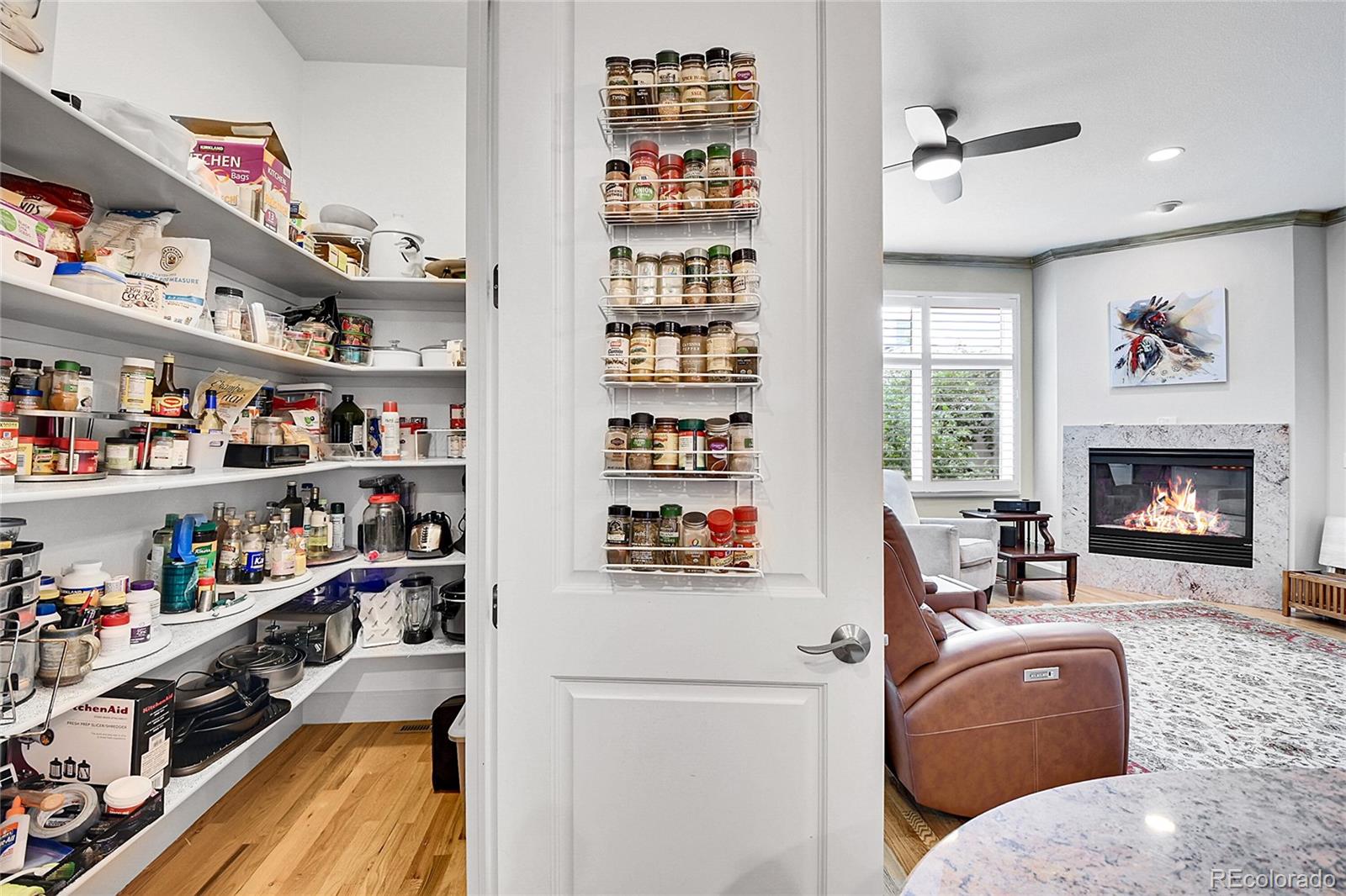 MLS Image #8 for 566  josephine street,denver, Colorado