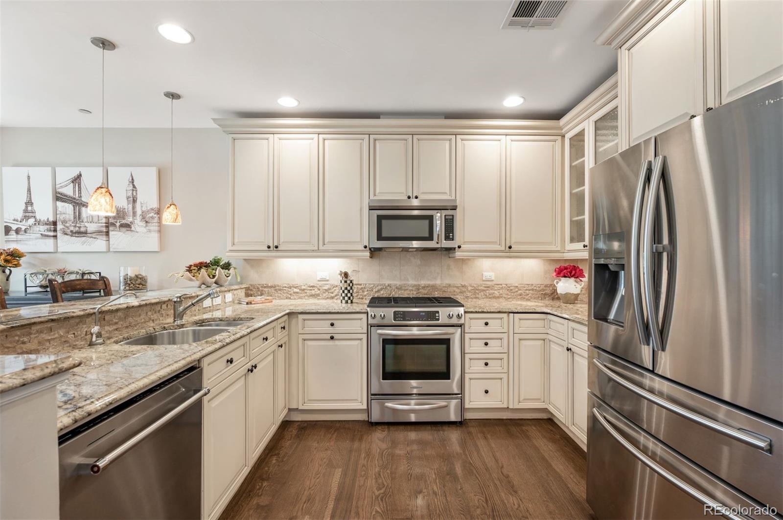 MLS Image #12 for 150 s madison street 109,denver, Colorado