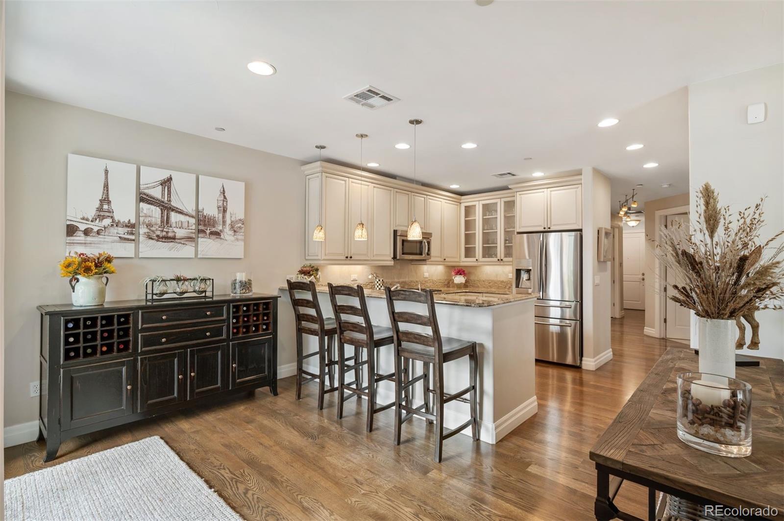 MLS Image #9 for 150 s madison street 109,denver, Colorado
